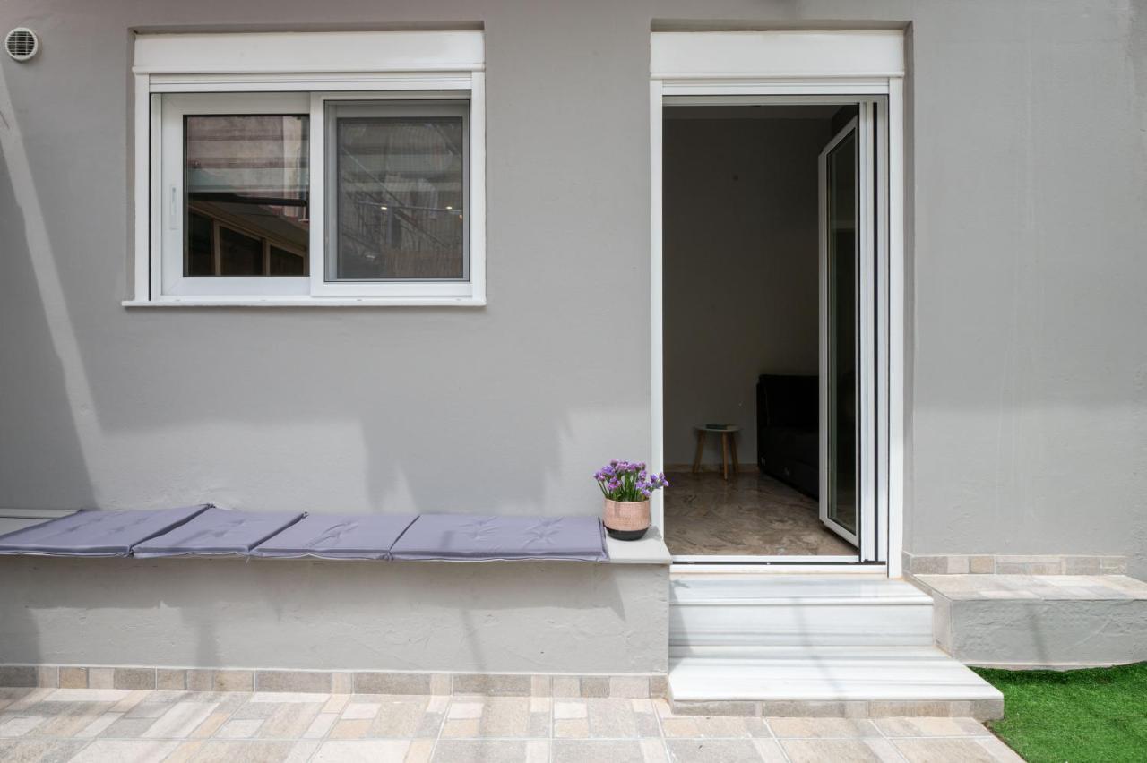 Anesis With A Yard Apartment Kalamata Exterior photo